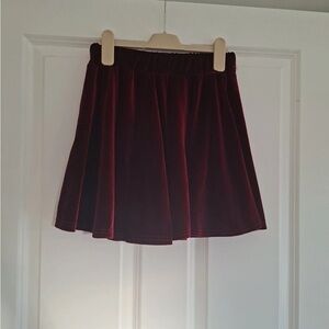 Elegant Velvet Skirt in Rich Burgundy